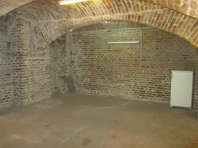 Gewerbeimmobilie mieten in Wien – 132 m², € 417 – Bild 1 von 2