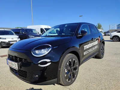 Fiat 600 Hybrid mHEV 110 6-Gang eDCT La Prima