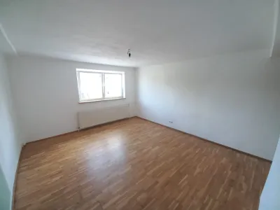 3-Zimmer-Wohnung mieten in Steyr-Land – 65 m², € 699 – Bild 2 von 6