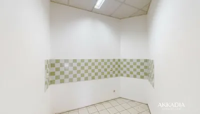 2-Zimmer-Gewerbeimmobilie mieten in Mödling – 104 m², € 1.640 – Bild 3 von 9
