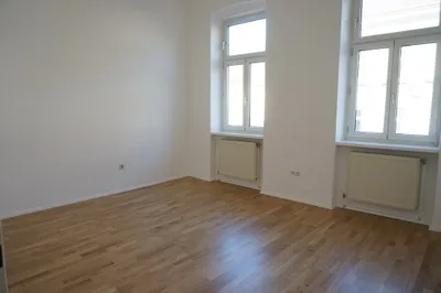 3-Zimmer-Wohnung mieten in Wien – 94 m², € 450 – Bild 2 von 8
