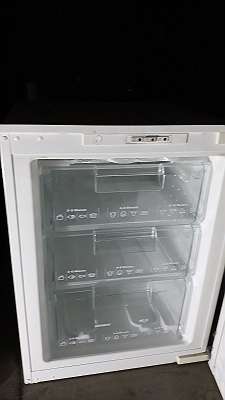 Mini Kühlschrank mit Gefrierfach, € 80,- (4020 Linz) - willhaben