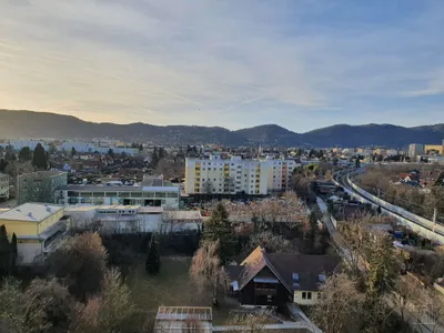 3-Zimmer-Wohnung kaufen in Graz – 85,56 m², € 186.000 – Bild 1 von 8