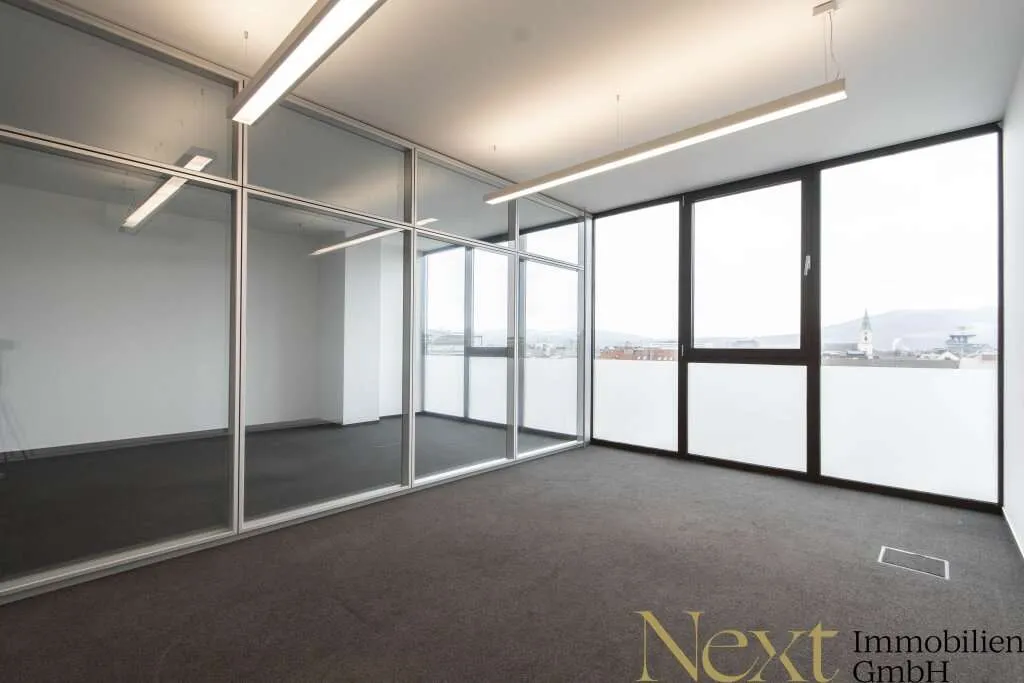 Traum-Büro mit Balkon und 2 Terrassen in perfekter Innenstadtlage zu vermieten! - Vue 2