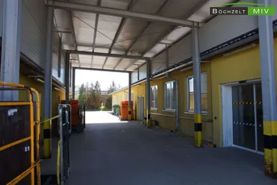 Gewerbeimmobilie mieten in Neunkirchen – 1 071 m², € 9.500 – Bild 11 von 52