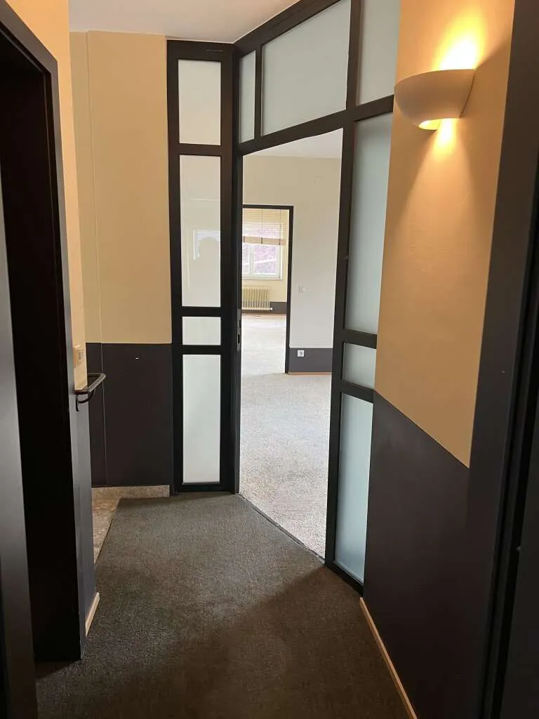 JENBACH - Helle & offene Büroräumlichkeiten im Zentrum von Jenbach - Ansicht 2