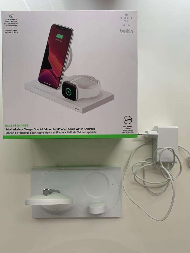 Station de recharge pour Apple Watch, iPhone et AirPods (édition spéciale)