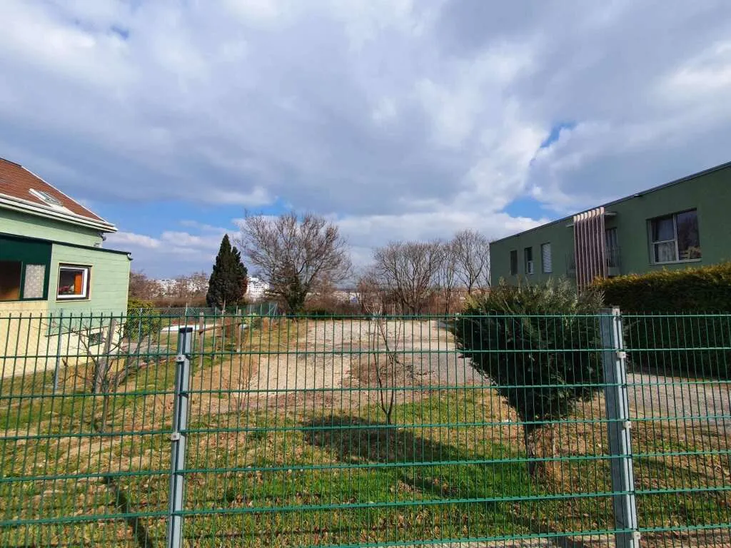 Grundstück in Wohnruhelage beim Erholungsgebiet Laaer Wald – pohled 2