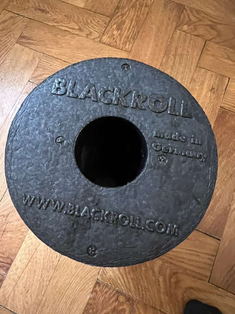 Blackroll Massagerolle, € 5,- (1030 Wien) willhaben 