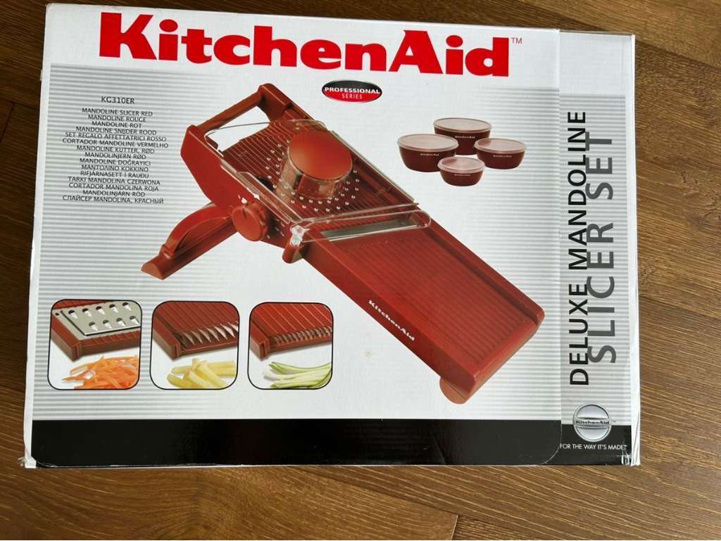 Let pulsåre fyrværkeri Gemüseschneider Deluxe Mandoline Slicer Set Kitchen Aid, € 45,- (5322 Hof  bei Salzburg) - willhaben