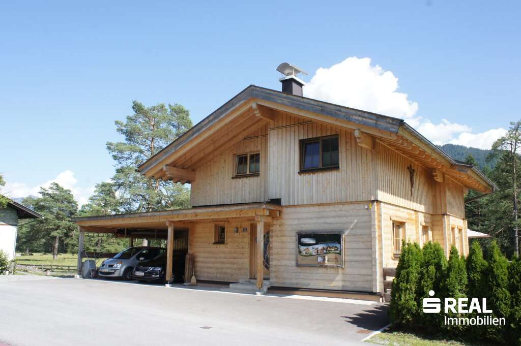 Tiroler Holzhaus in ruhiger Lage, 145 m², € Preis auf Anfrage, (6671  Weißenbach am Lech) - willhaben