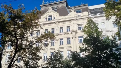 Gewerbeimmobilie mieten in Wien – 369 m², € 10.167