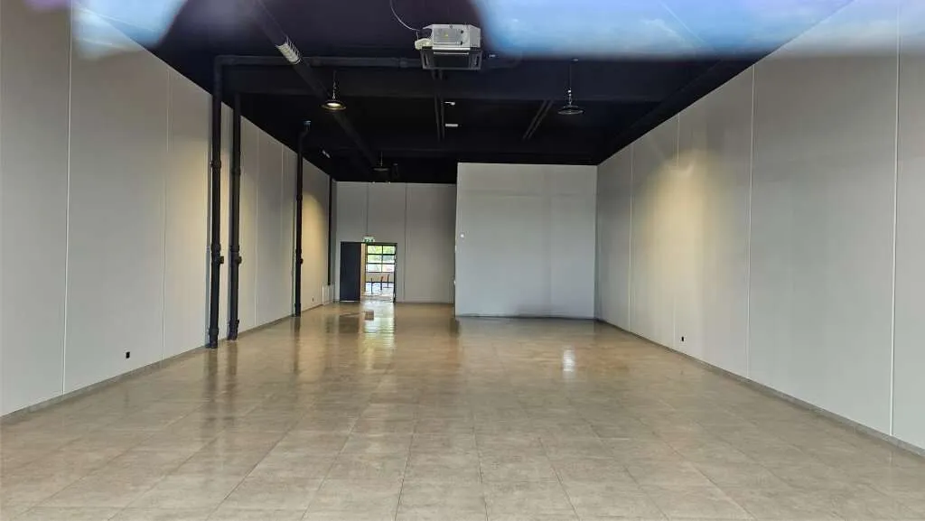 Krems / Neubau-Geschäftslokal (ca. 430 m²) im Gewerbegebiet Ost zu mieten - Widok 2