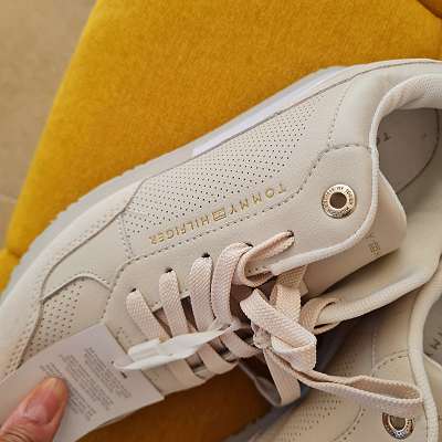 Sneakers Damen von LV., *1x kurz getragen*, € 680,- (8020 Graz) - willhaben