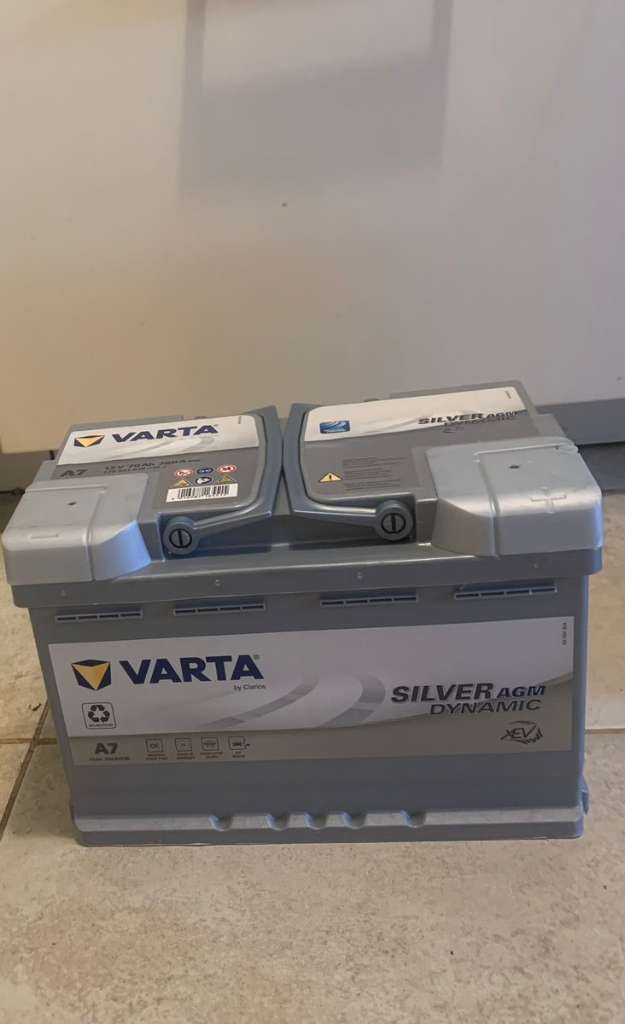 Varta A7 (E39) Silver Dynamic AGM xEV 570 901 076 Autobatterie 70Ah