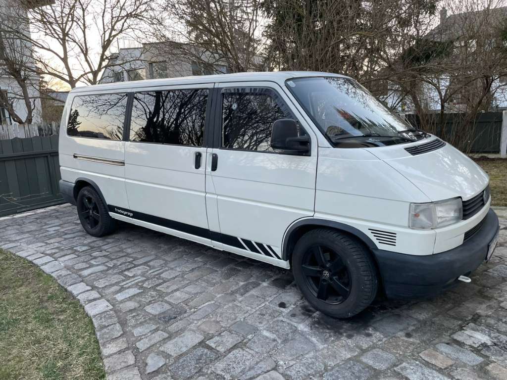 VW T4 2,5 TDI Kombi / Family Van, 1998, 337.000 km, € 7.400,- - willhaben