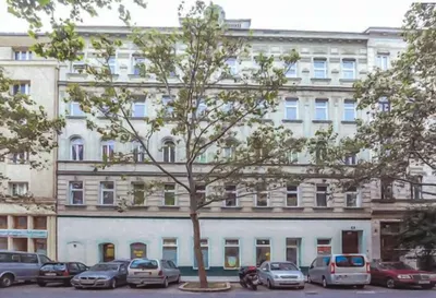 Gewerbeimmobilie kaufen in Wien – 1 930 m² – Bild 2 von 11