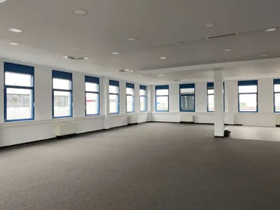 Gewerbeimmobilie mieten in Wien – 490 m², € 4.900 – Bild 2 von 14