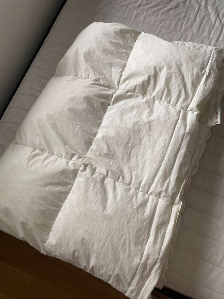 Bettdecken - Bettwaren / Textilien