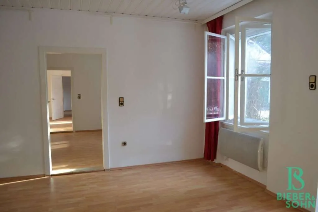 Interessantes Hofgebäude im Grünen - Mitten in der Stadt - Blick ins Grüne! Vielseitig nutzbar - Widok 3