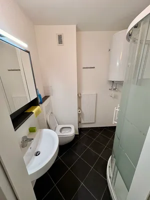 2-Zimmer-Wohnung mieten in Vöcklabruck – 33 m², € 550 – Bild 4 von 16