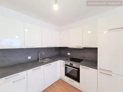 Koloniestraße! Schöne Neubauwohnung mit 6m² Balkon/Loggia!!! – Bild 2