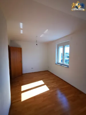 3-Zimmer-Wohnung mieten in Baden – 93 m², € 1.045 – Bild 6 von 12