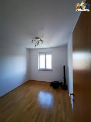 3-Zimmer-Wohnung mieten in Baden – 93 m², € 1.045 – Bild 9 von 12