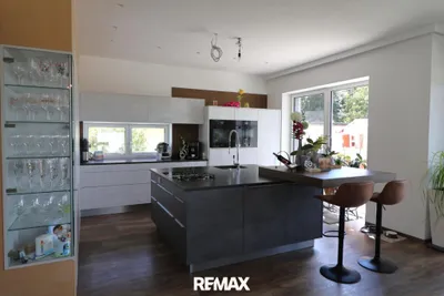 Haus kaufen in Perg – 203 m², € 790.000 – Bild 2 von 34