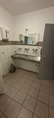 Gewerbeimmobilie mieten in Wels-Land – 2 120 m², € 13.420 – Bild 11 von 14