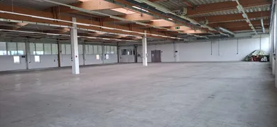 Gewerbeimmobilie mieten in Wels-Land – 2 120 m², € 13.420 – Bild 2 von 14