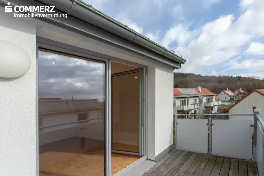 2-istabu dzīvoklis, 81 m²