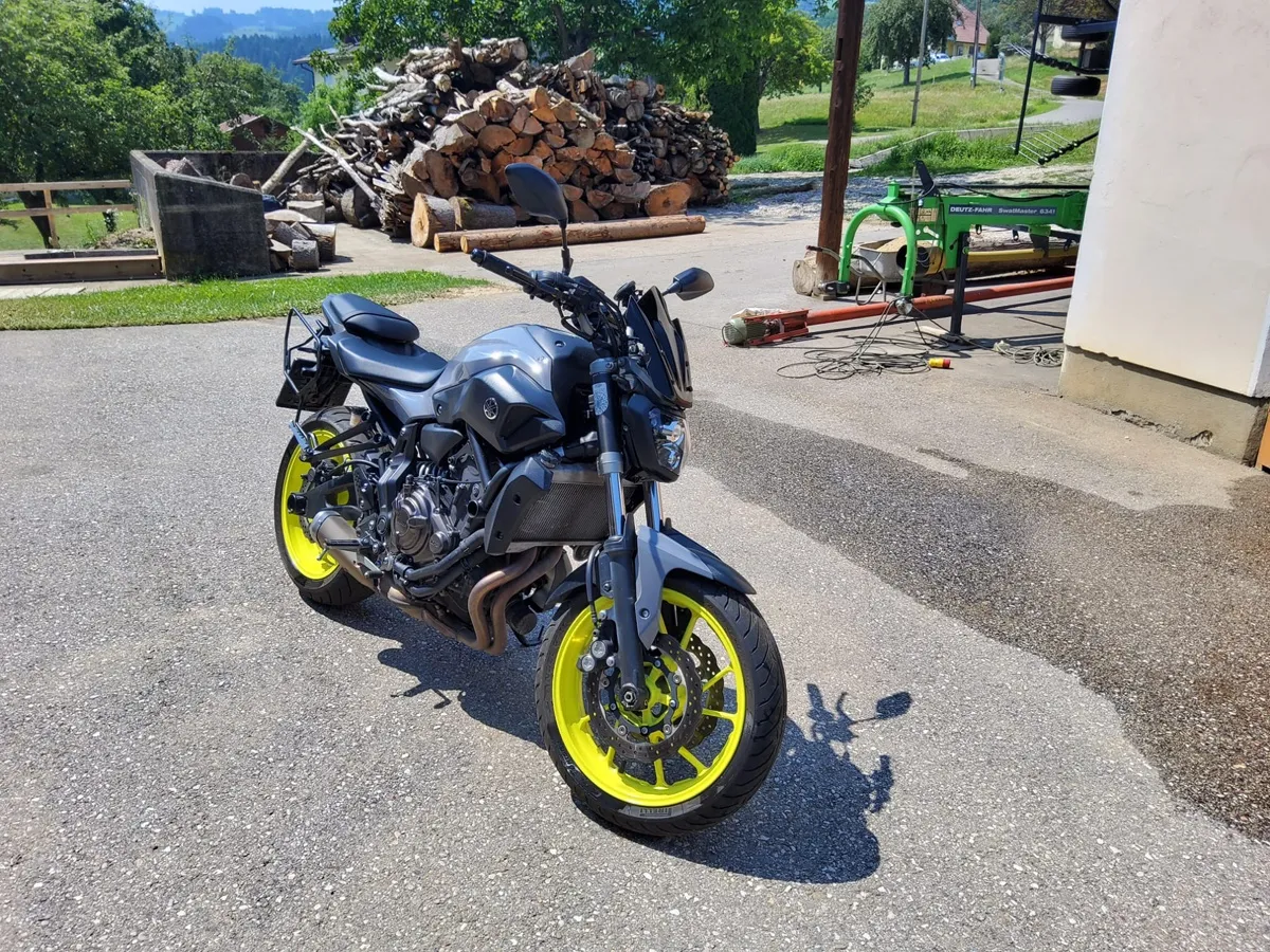 Yamaha MT