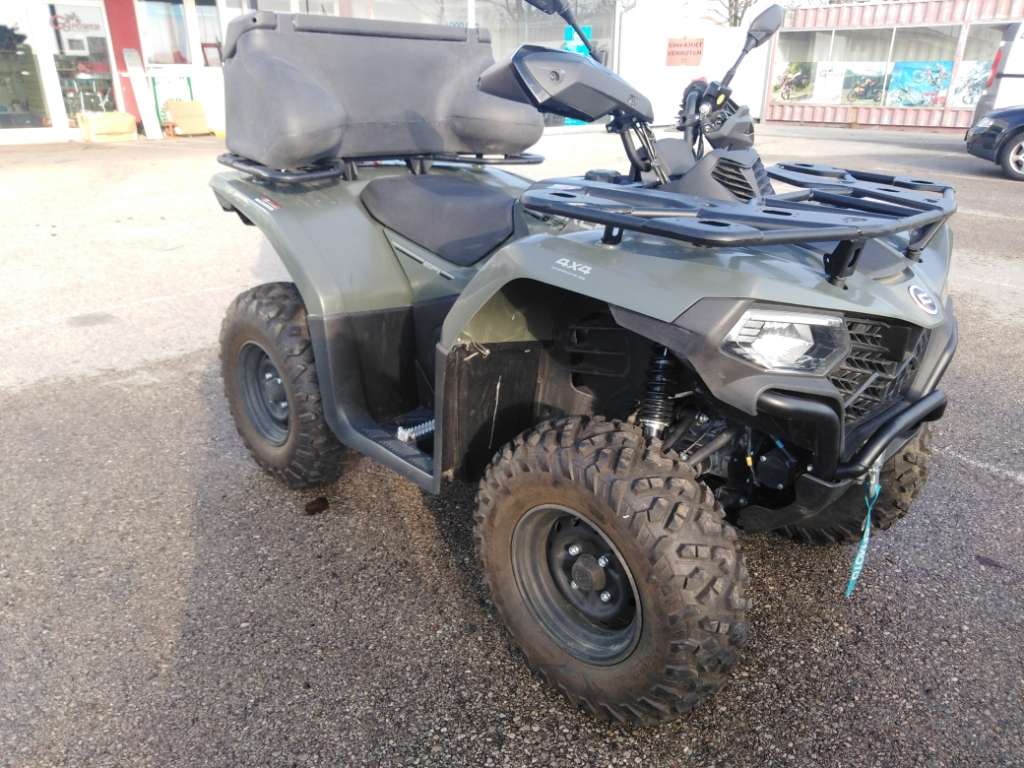 CF-Moto CForce 450 4X4 Allrad (das neue Modell) grün Quad Neuwertig! mit Koffer Quad