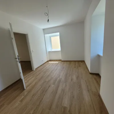 3-Zimmer-Wohnung mieten in Neunkirchen – 67 m², € 700 – Bild 5 von 15
