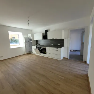 3-Zimmer-Wohnung mieten in Neunkirchen – 67 m², € 700 – Bild 1 von 15