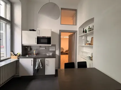 5-Zimmer-Gewerbeimmobilie mieten in Wien – 189 m², € 2.998 – Bild 10 von 11