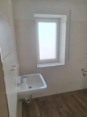 8-Zimmer-Wohnung mieten in Braunau am Inn – 72 m², € 815 – Bild 8 von 10