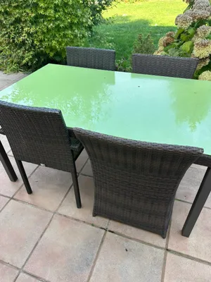 Zu verschenken: Gartenmöbel / Griller / Dekoration - Garten