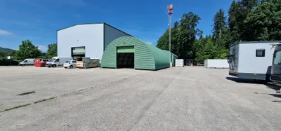 Gewerbeimmobilie mieten in Vöcklabruck – 132 m² – Bild 1 von 37