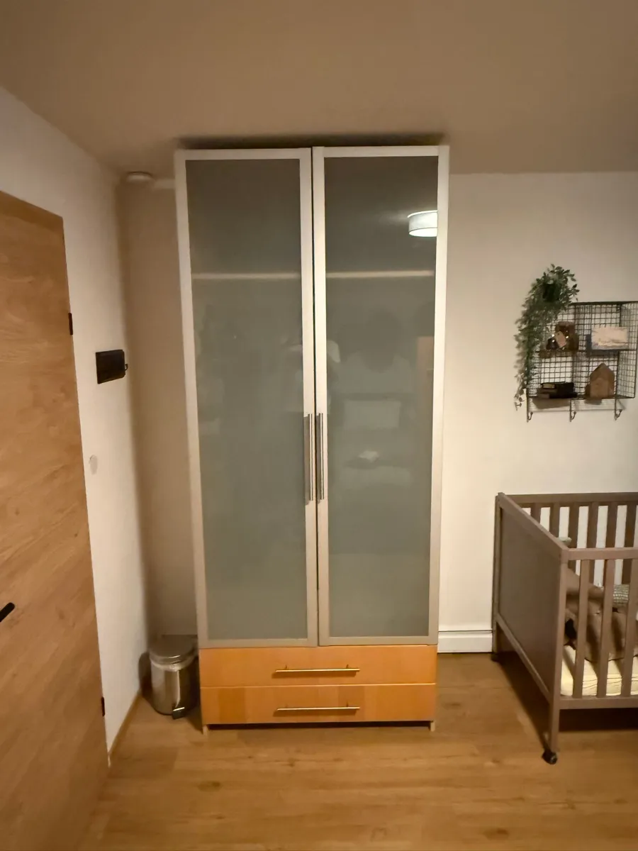 PAX Schrank Ikea Kasten mit Glastüren und Holzschubladen, € 80,- (1220 Wien)