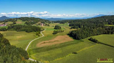 Grundstück kaufen in Klagenfurt Land – 2 748 m², € 580.000 – Bild 4 von 7
