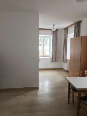 1-Zimmer-Wohnung mieten in Weiz – 49 m², € 450 – Bild 2 von 32