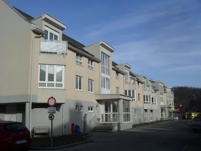 3-Zimmer-Wohnung mieten in Lilienfeld – 71,1 m², € 548 – Bild 1 von 4