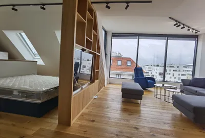 MODERNES LOFT MIT GROSSER DACHTERRASSE ALS BÜRO ODER WOHNUNG GEEIGNET