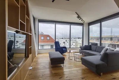 MODERNES LOFT MIT GROSSER DACHTERRASSE ALS BÜRO ODER WOHNUNG GEEIGNET – Bild 2