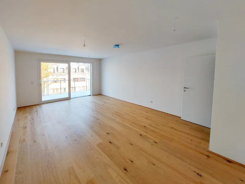 Kann sich sehen lassen. 3-Zimmer Dachgeschosswohnung mit besten Aussichten ins Grüne – pohled 3