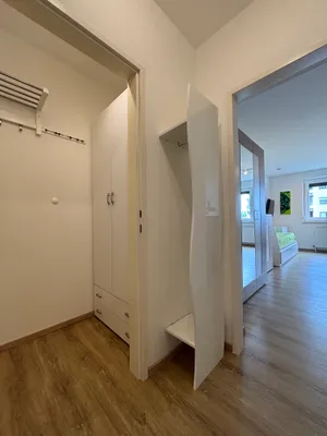 1-Zimmer-Wohnung mieten in Linz – 32 m², € 890 – Bild 5 von 9