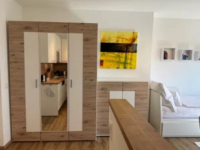 1-Zimmer-Wohnung mieten in Linz – 32 m², € 890 – Bild 8 von 9