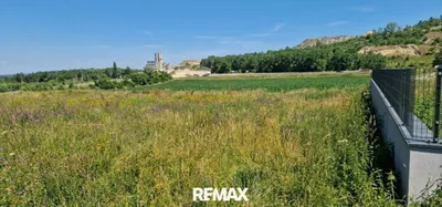 Immobilie kaufen in Bruck an der Leitha – 1 362 m², € 199.000 – Bild 2 von 3